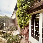 Cosy Chevincourt