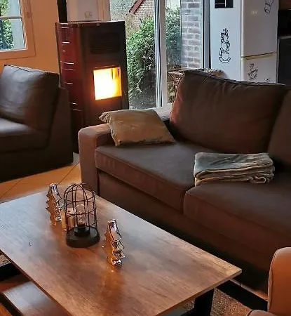 Cosy Avec Jardin, Espace Vintage Et Jeux De Societe Chevincourt