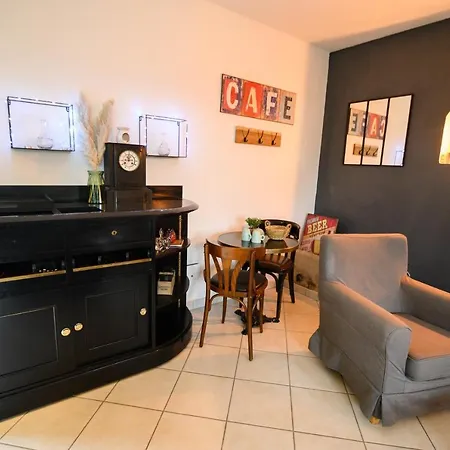 Cosy Avec Jardin, Espace Vintage Et Jeux De Societe * Chevincourt