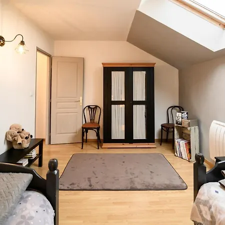 Cosy Avec Jardin, Espace Vintage Et Jeux De Societe Pansiyon Chevincourt