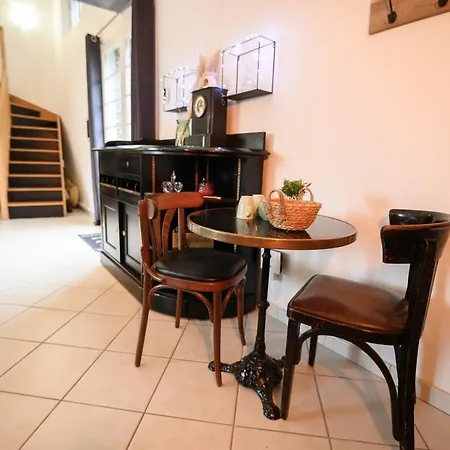 Cosy Avec Jardin, Espace Vintage Et Jeux De Societe * Chevincourt