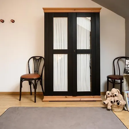 Cosy Avec Jardin, Espace Vintage Et Jeux De Societe Chevincourt