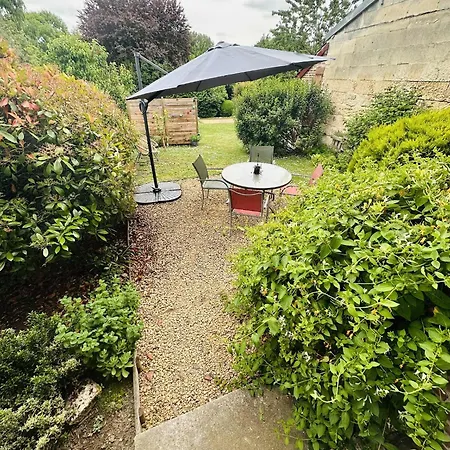 Cosy Avec Jardin, Espace Vintage Et Jeux De Societe Chevincourt