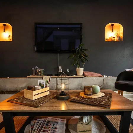 Pansiyon Cosy Avec Jardin, Espace Vintage Et Jeux De Societe *